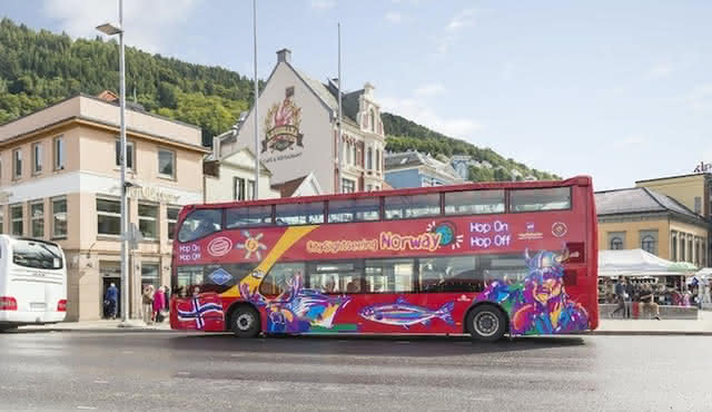 Stadtrundfahrt mit Hop‐on‐Hop‐off‐Bustour durch Bergen
