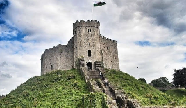 Cardiff Like a Local: Customized Private Tour