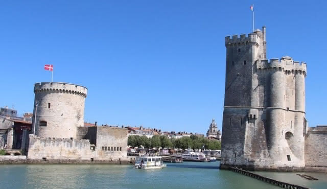 La Rochelle Highlights and History Private Walking Tour