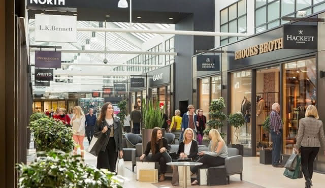 Private Shopping Tour from Sheffield to Designer Outlet York