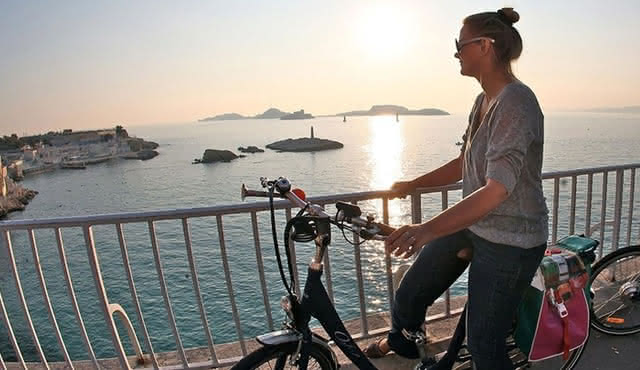 Marseille City and Coast Sightseeing E‐Bike Small‐Group Tour