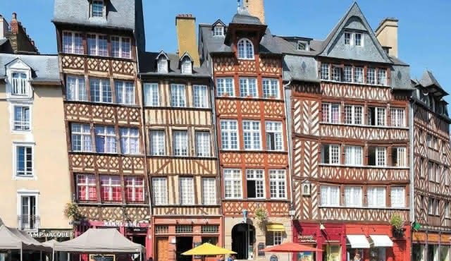 Outdoor escape game | The headquarters of Rennes