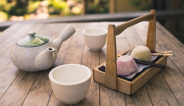 Tokyo Afternoon Tea