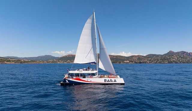 The Morning Discovery of the Esterel in Catamaran Saint Raphael