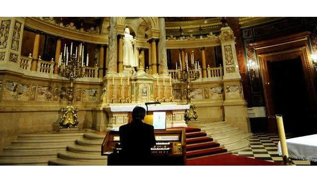 Varhanní koncert ve svatoštěpánské bazilice s Miklósem Telekim