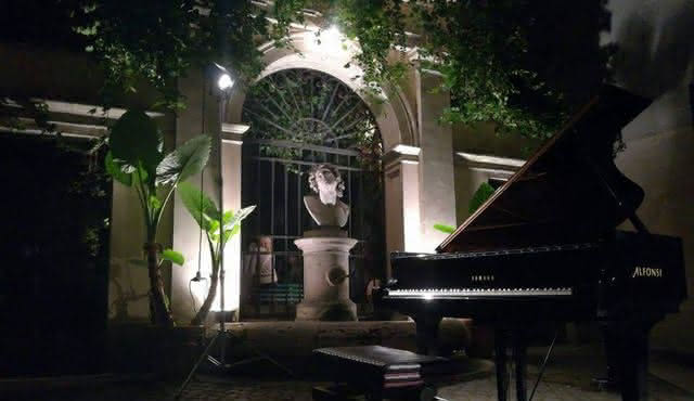 Antonelli Sarayı