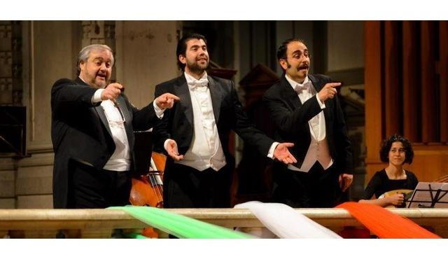 Typisches Abendessen & Konzert im Herzen von Florenz