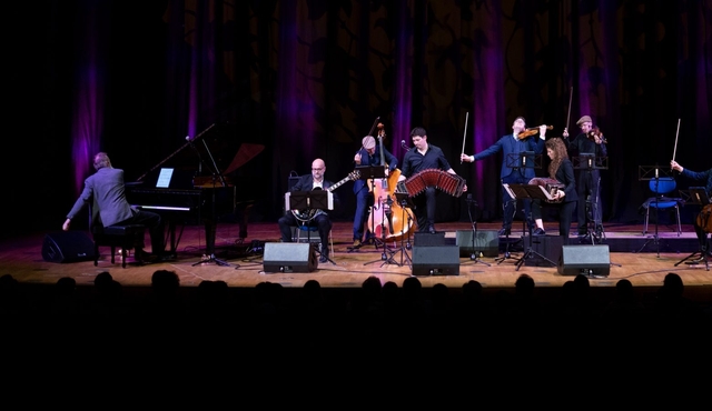Sonico&nbsp;&mdash; Piazzolla&nbsp;&mdash; Rovira: De rand van de tango