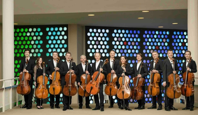 Berlin Filarmoni Orkestrası'nın 12 çellisti