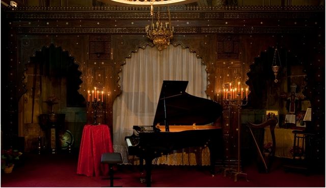 Candlelight‐Konzert in der St.-Ephrem‐Kirche: Mozart, Chopin und Debussy