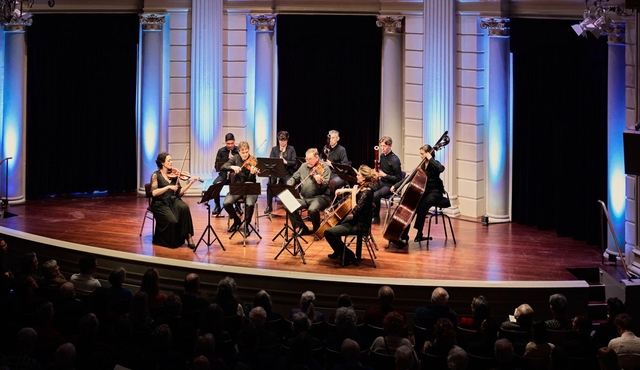Gros plan sur l'Orchestre du Concertgebouw : Du Vieux Continent