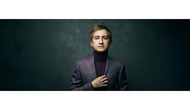 Dmitry Masleev: Şanzelize’de Piyano
